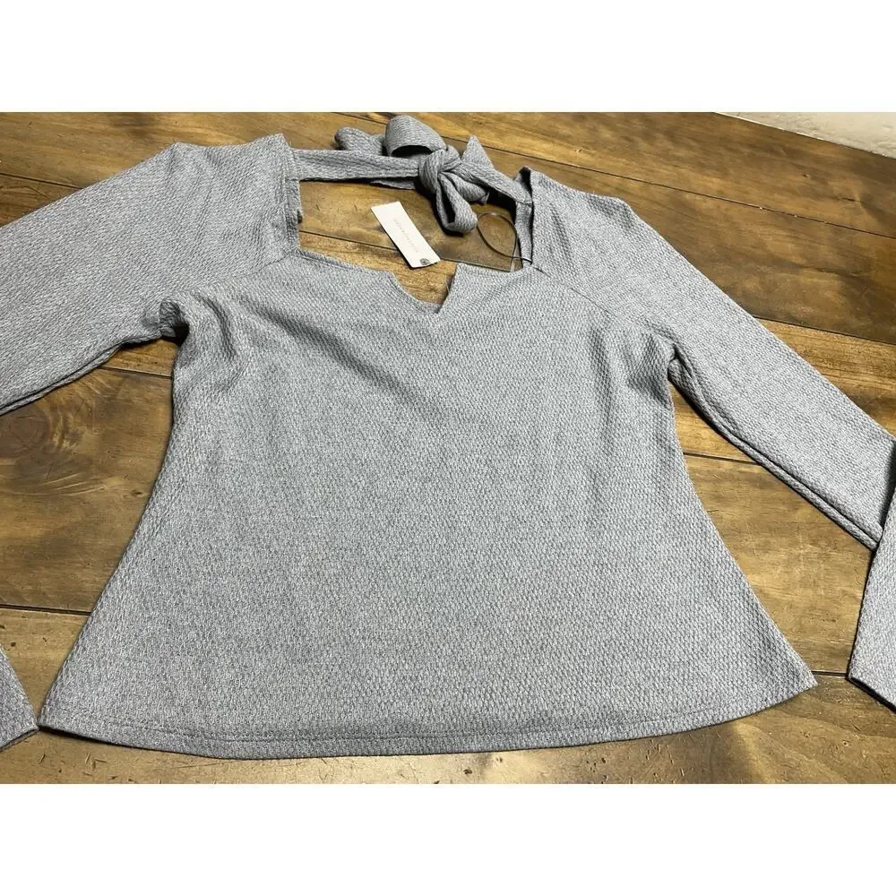 Pilcro Gray Waffle Knit Long Sleeve Notch Neck Top M Casual Minimal NWT - Picture 2 of 10